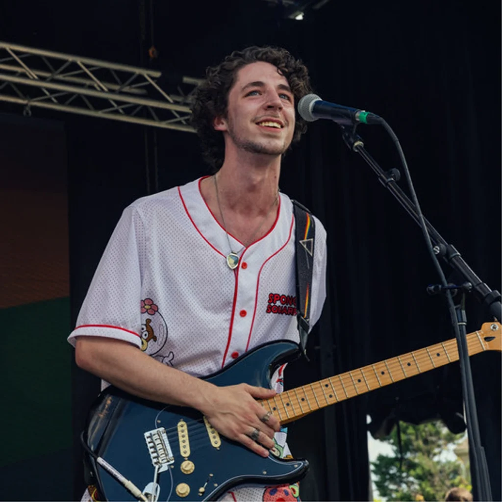John Maddrey's "Pictures" Is a Lightning-in-a-Bottle Moment for Indie Folk