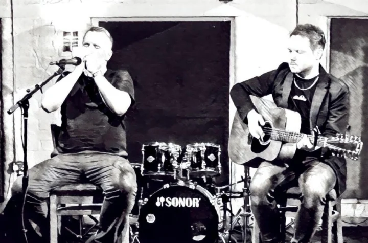 After Reno performing live — Glasgow Americana duo Phil Tobin and Chris Gould