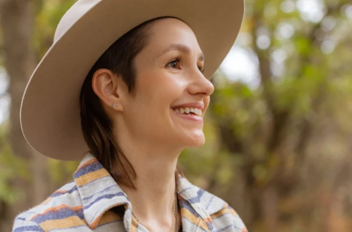 Emily McLoud Channels Her Hospice Care Into The Alt-Folk Of "Sugar Shine"