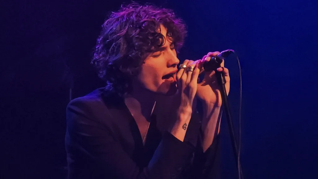 A Bedroom Demo Took Sombr to Madison Square Garden