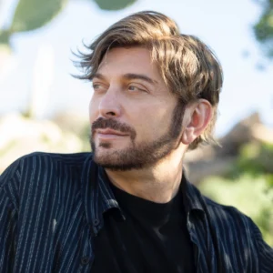 Giuseppe Cucè Shares 21 Grammi, an Album About Stepping off the Carousel