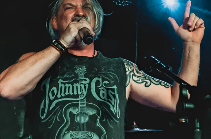 A First Listen to Beggars Whisky's Destroyer of Worlds for Fans of Black Stone Cherry